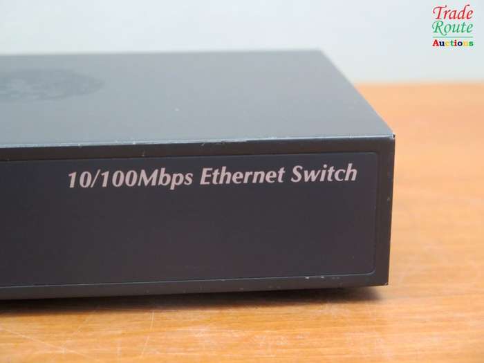 Planet Networking FNSW-1601 16-Port 10/100Mbps Ethernet Switch