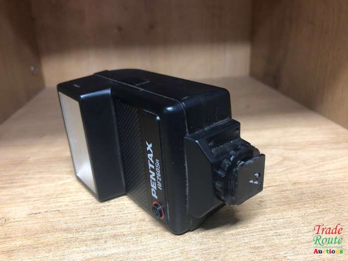 Pentax AF260SA Program Auto Flash for Film and Digital SLRs