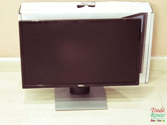 Dell SE2416H LED Monitor with 24" Screen, Black
