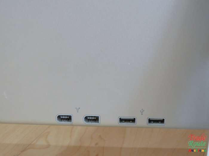 Apple 20 inch cinema display - 20 inch monitor