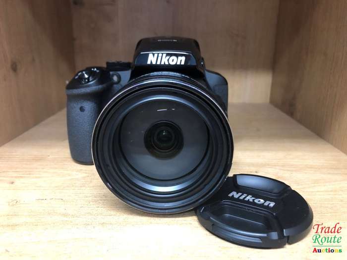 Nikon COOLPIX P900 Digital Camera, 83x Optical Zoom Full HD 1080/60p Video