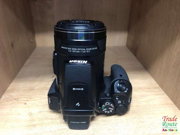 Nikon COOLPIX P900 Digital Camera, 83x Optical Zoom Full HD 1080/60p Video