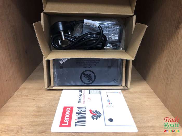 Lenovo 40A7// DK1522 ThinkPad USB 3.0 Pro Dock