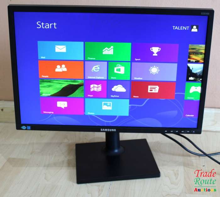 Samsung S22E450BW 22-Inch LED Monitor - Black