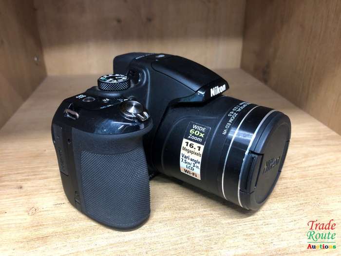 Nikon COOLPIX P600 Digital Camera (Black)