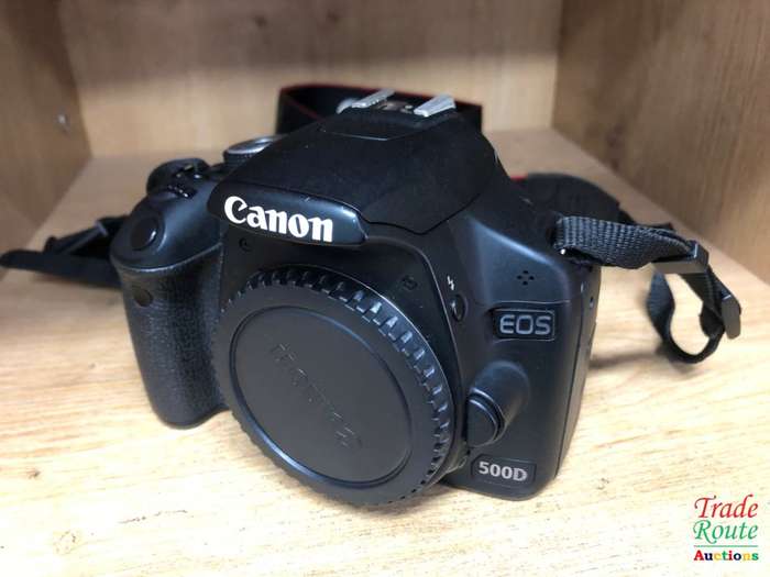 Canon EOS 500D Digital SLR camera 15.1 Megapixels FULL HD Body ONLY