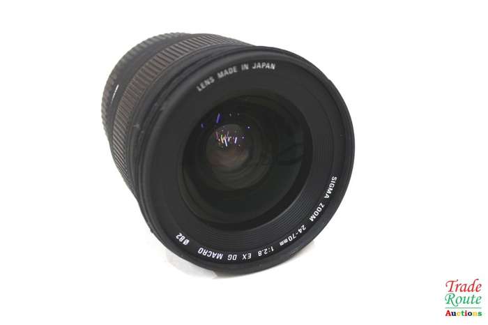 for Spares or Repair - Sigma Zoom 24-70mm 1: 2.8 EX DG MACRO Lens (NIKON MOUNT)