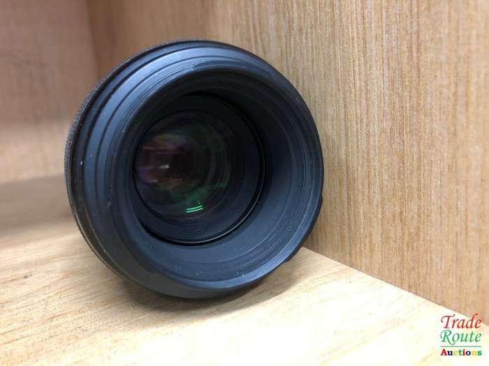 Sony 100mm f/2.8 Macro Lens - A Mount