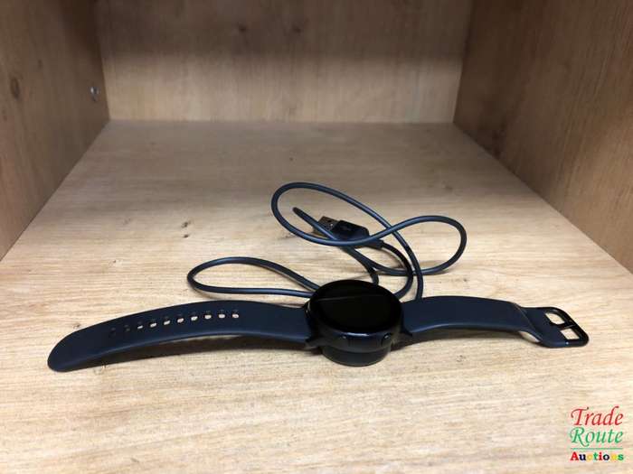 Samsung Galaxy Watch Active (SM-R500) BT Smartwatch - Black 40mm