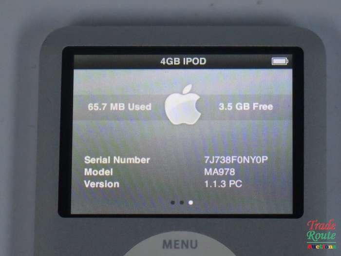 Apple iPod Nano | Silver | 4GB | 3rd Generation | MA978