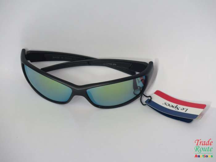 Le Specs Polarized Sunglass - with Hard Case