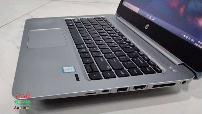 READ DESCRIPTION > HP Elitebook Folio 1040 G3 - Core i7 6600U 2.6GHz - 8GB RAM - 256GB SSD