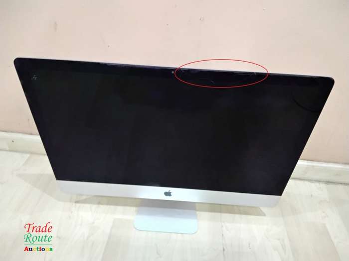 Apple iMAC Retina 5K Display 2015 | 27 INCH | Core i5 * RADEON R9 2GB [CRACKED OUTER GLASS]