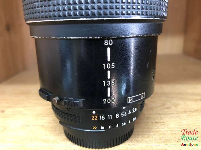 Nikon ED AF NIKKOR 80-200mm 1:2.8 Lens