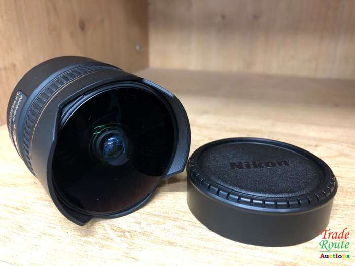 Nikon AF DX Fisheye-NIKKOR 10.5mm f/2.8G ED Lens