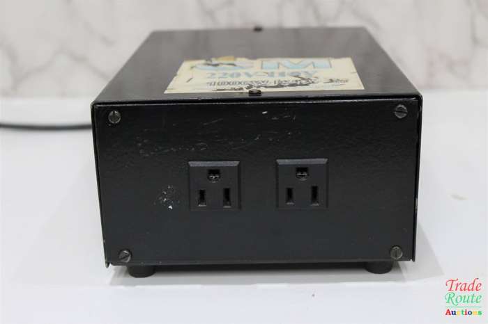 CM 220V-110V STEP DOWN TRANSFORMER 1000 W MAX - US-Plug