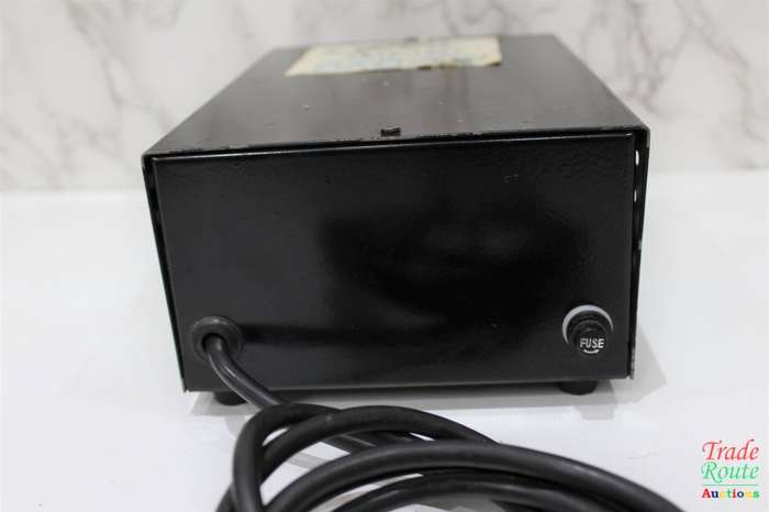 CM 220V-110V STEP DOWN TRANSFORMER 1000 W MAX - US-Plug