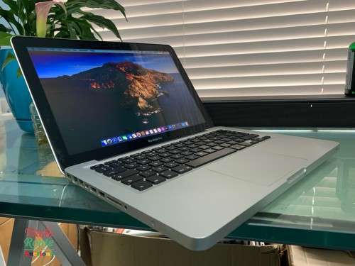 MacBook Pro 13.3-inch | Core i5 2.5GHz | 8GB RAM | 500GB HDD | Apple Laptop Notebook