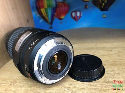 Canon EF 75-300mm IS USM Lens [ IMAGE STABILIZER ]