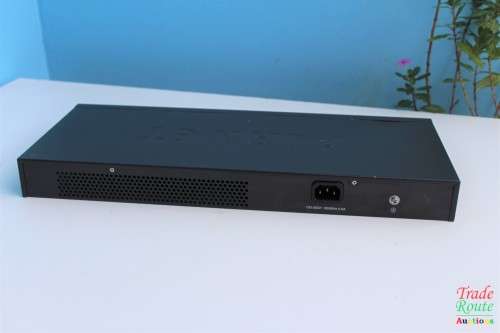 Planet Networking GSW-1601 16-Port Gigabit Ethernet Switch