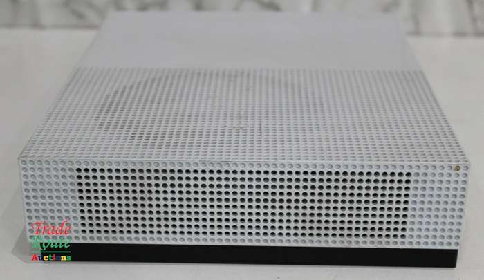 XBOX One S Console (WHITE) Model 1681 [ Salvage Stock for Spares/Repairs ]