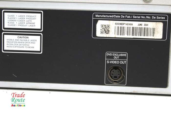 DVD PLAYER VIDEO CASSETTE RECORDER V161 LG DVD/VCR combo V161 - Please Read