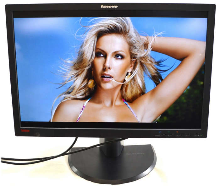 Lenovo ThinkVision 24 inch Monitor LT2452P LCD Widescreen 1920 x 1200