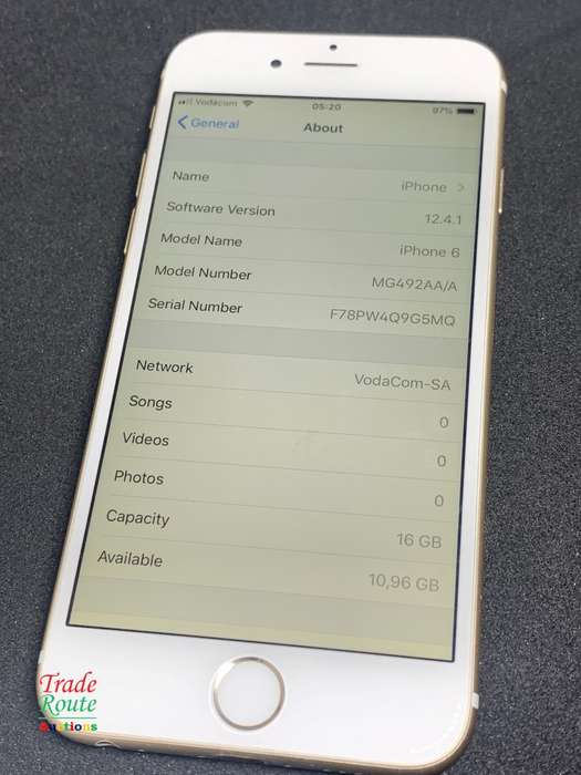 APPLE IPHONE 6  SmartPhone - Pre-Owned Unlocked Open to All networks