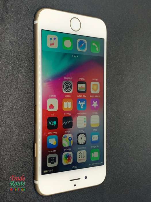APPLE IPHONE 6  SmartPhone - Pre-Owned Unlocked Open to All networks