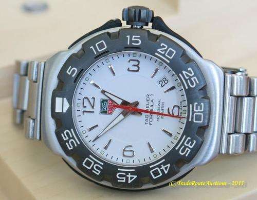 Authentic Tag Heuer Men's F1 Stainless Steel Men's Watch  *** TAG HEUER *** WAC1111 PLZ READ