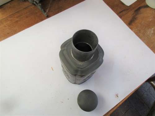ORIENTAL STEEL LIQUID HOLDER