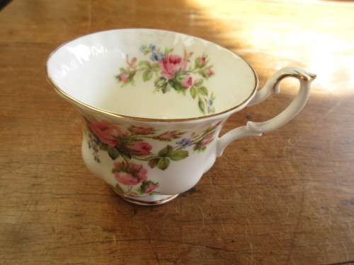 ROYAL ALBERT  TRIO CUP SAUCER AND SIDE PLATE MOSS ROSE