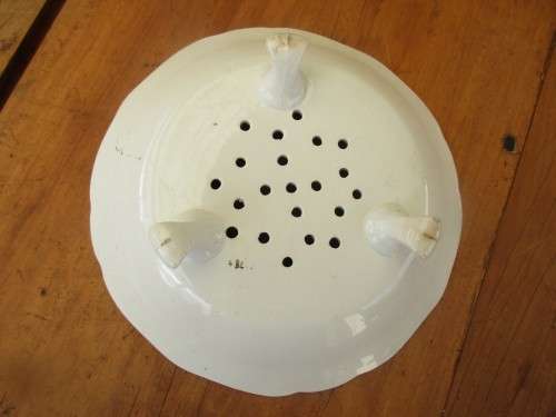 BEAUTIFUL VICTORIAN  ERA SALAD DISH WITH DRAINER HOLES