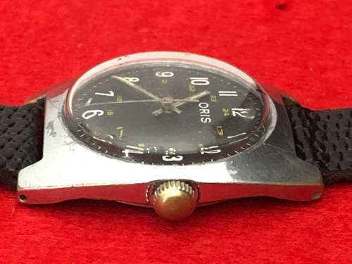 VINTAGE ORIS MANUAL BLACK DIAL WATCH