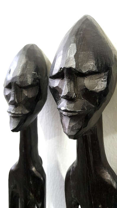 5 pcs male & female african wood figures