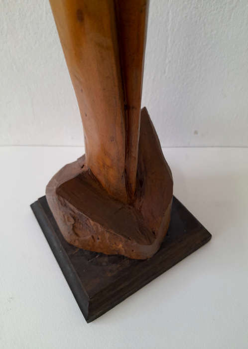 robson shamuyarira - figurative wood sculpture