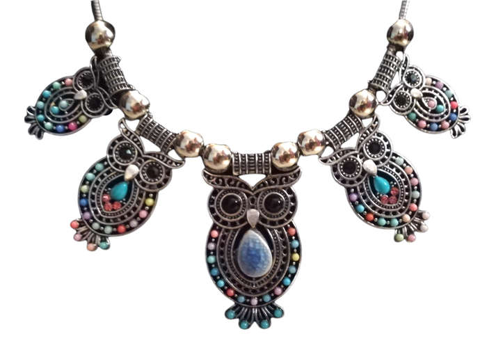 Boho Vintage Style Silver Necklace with Owl Design and Adjustable Chain - Multicolour