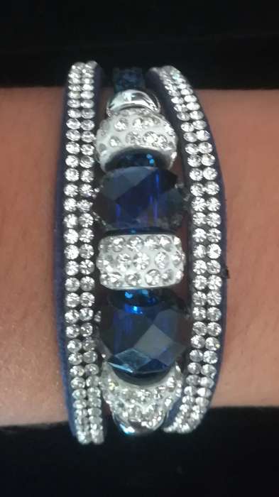 Multilayer Dark Blue Crystal Beaded & Rhinestone Vegan Leather & Suede Bracelet with Magnetic Clasp
