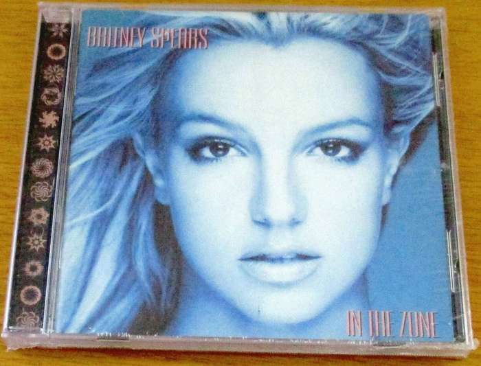 BRITNEY SPEARS In The Zone CD  [VG+]