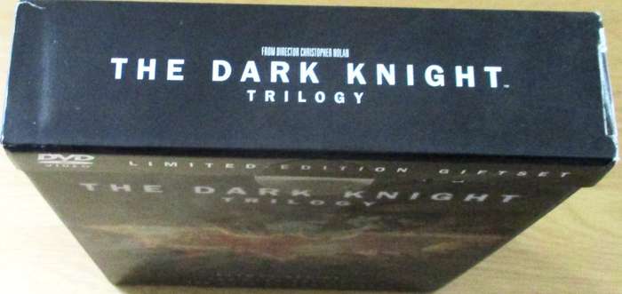 THE DARK KNIGHT Trilogy 3 Film 6xDVD BOX SET with thick booklet [SHELF D1]