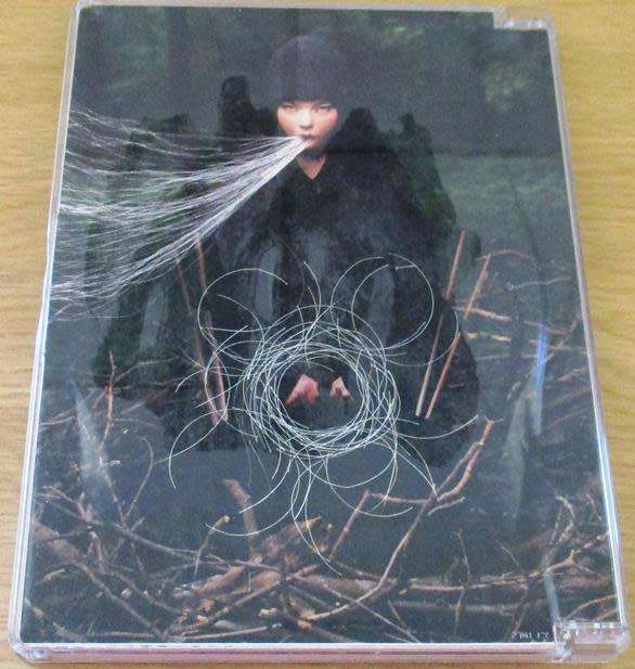 BJORK Volumen Best of DVD