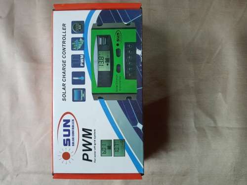 12v/24v 10A PWM Solar Charge Controller