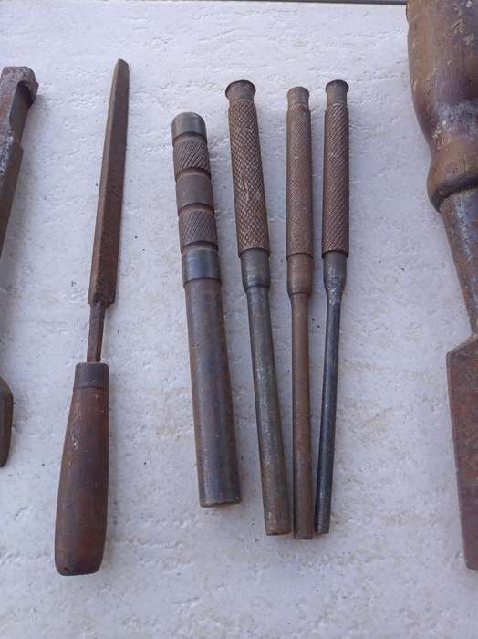 17 Piece Chisel Set