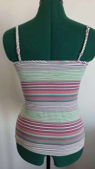 STRAPPY TOP SIZE MED