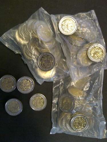 Satcheds of 20 coins featuring Mr Nelson Mandela, SA's coin with the most History. WOW!!!!!!!!!!!