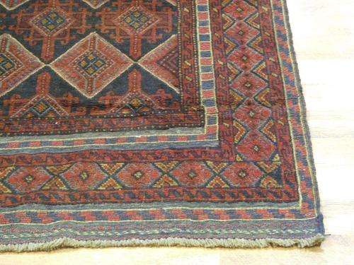 RUGS