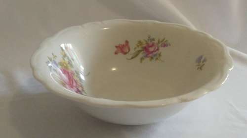 Beautiful floral Huguenot Royale Fine China collection - Salad bowl Serving bowl