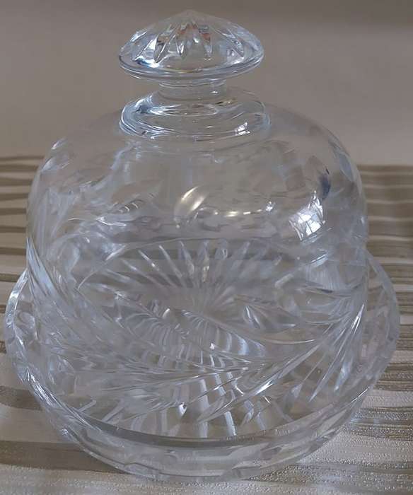 Stunning Crystal Cheese dish
