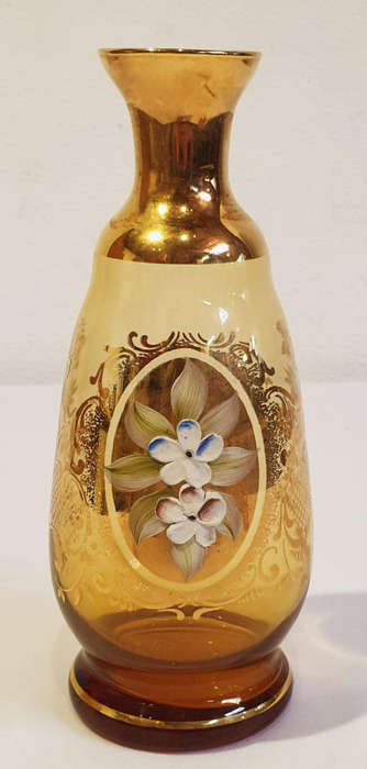 A stunning 6-piece Italian Amber Coloured Glass Cordial Set