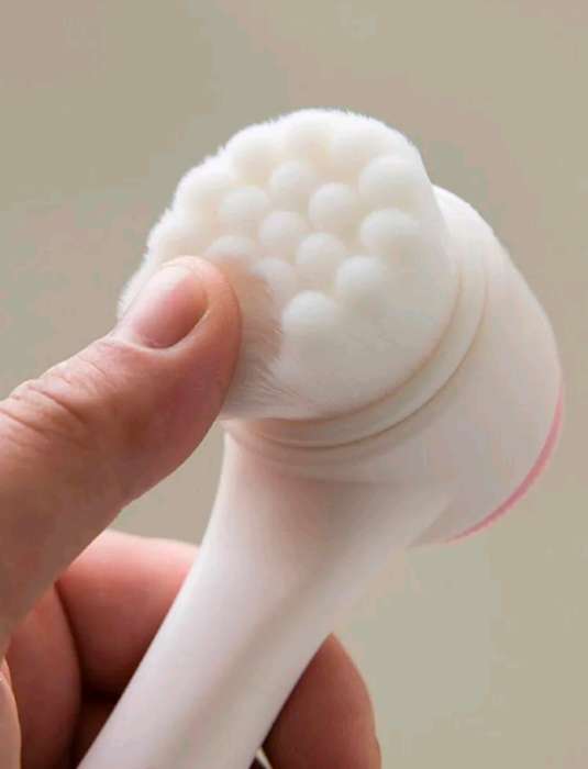 2 in 1 Face Cleansing Brush